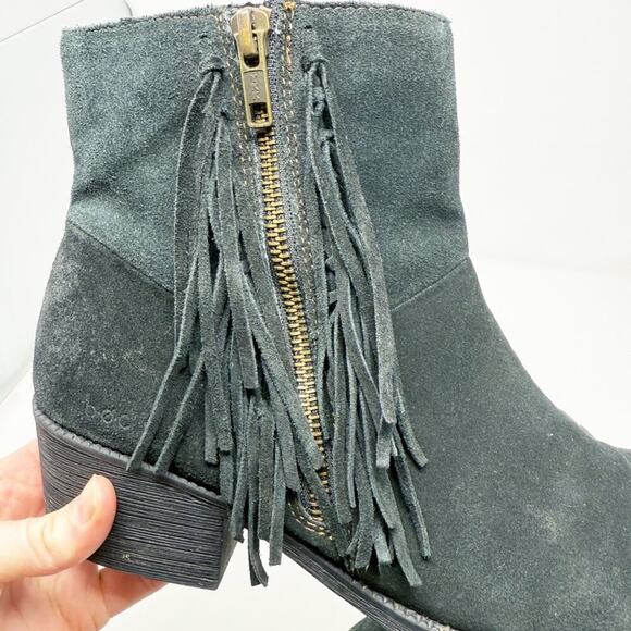 boc Black Suede Ankle Boots with Fringe Women's Size 10 EUC Side Zip - Picture 7 of 10